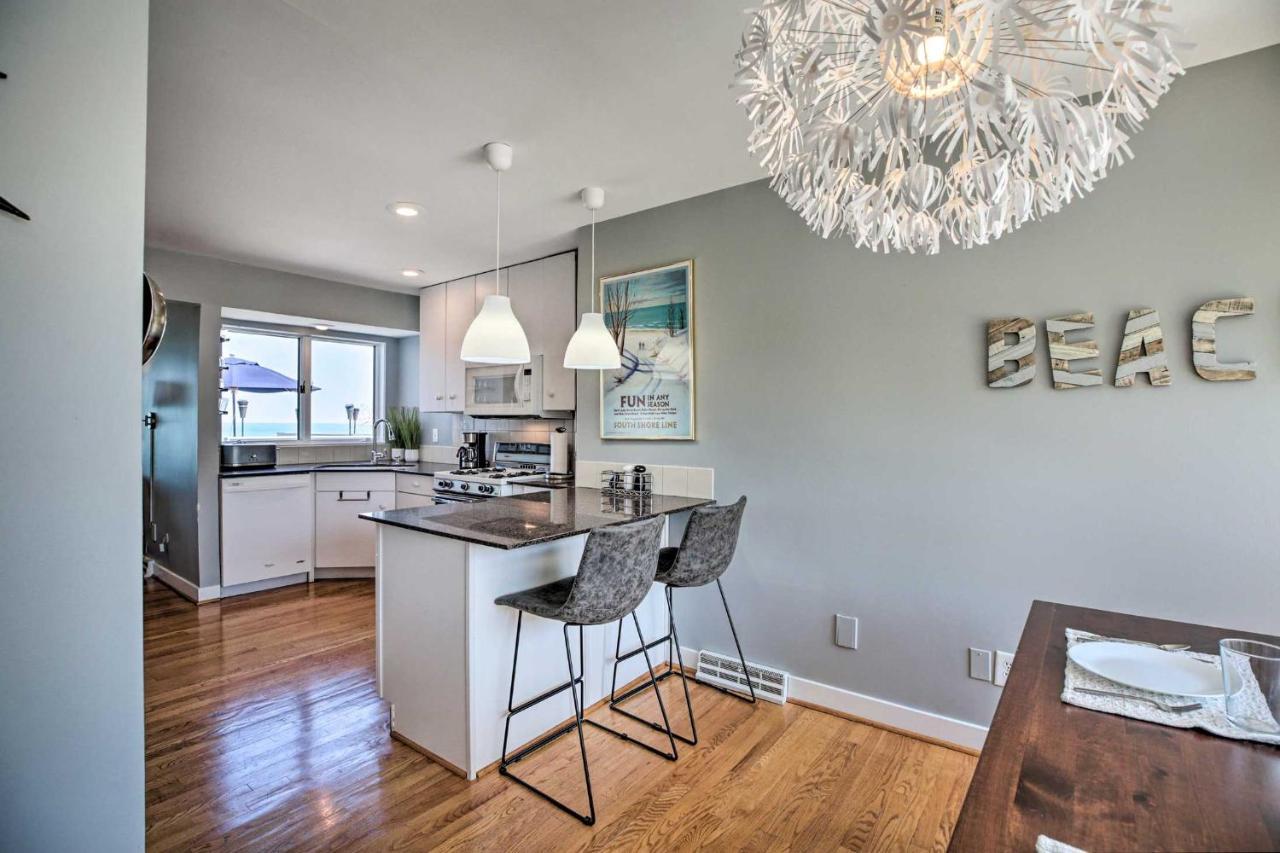 Lakefront Family Retreat With Grill Steps To Beach! Gary エクステリア 写真